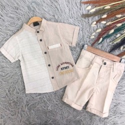 Детски летен комплект с риза и къси панталони в бежово Детски летен комплект с риза и къси панталони в бежово