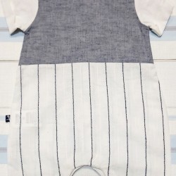 Официален бебешки гащеризон с папионка и елек Официален бебешки гащеризон с папионка и елек