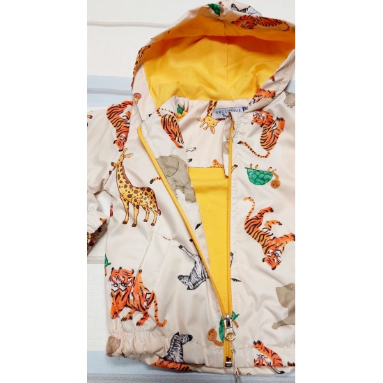 Детскo яке ветровка в бежово с диви животни