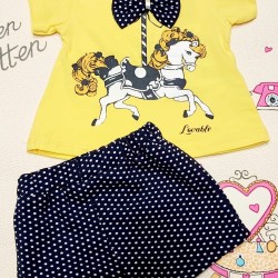 Бебешки комплект в жълто и синьо Лунапарк Бебешки комплект в жълто и синьо Лунапарк