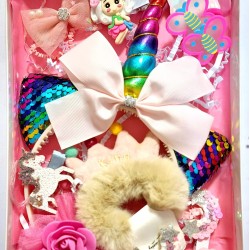 Кутия с красиви детски аксесоари за коса  Еднорог