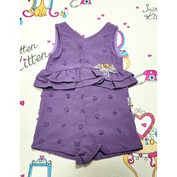 Бебешки летен ромпър/гащеризон в лилаво с къдрички Бебешки летен ромпър/гащеризон в лилаво с къдрички