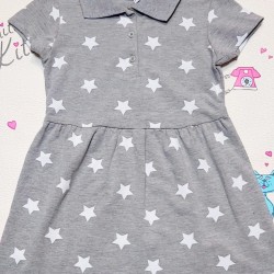 Детска ежедневна рокля в сиво на звездички