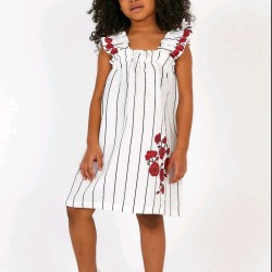 Детска рокля в бяло рае с цветя Вивиан Детска рокля в бяло рае с цветя Вивиан