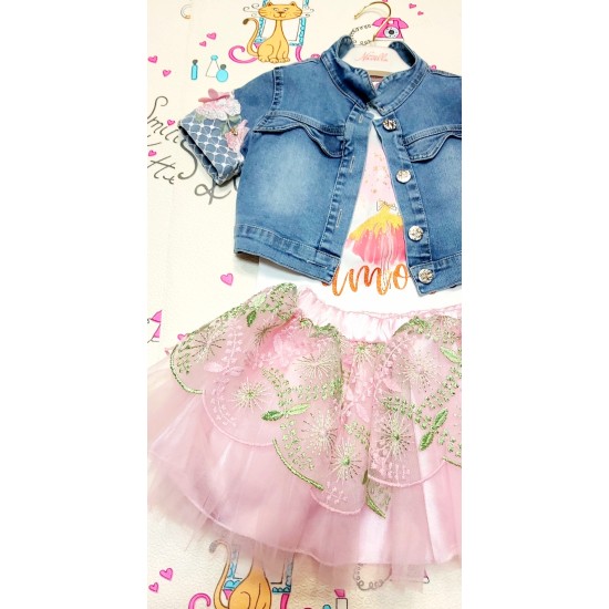 Детски комплект с дънково яке,блуза и пола с тюл