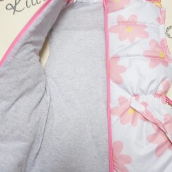 Детски шушляков елек в бяло с розови цветя