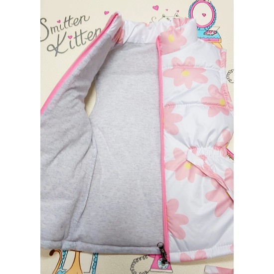 Детски шушляков елек в бяло с розови цветя