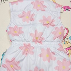 Детски шушляков елек в бяло с розови цветя Детски шушляков елек в бяло с розови цветя