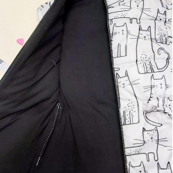 Детски олекотен елек в бяло Котките Детски олекотен елек в бяло Котките