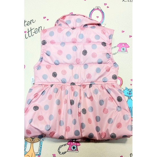 Детски шушляков елек в розово на точки за момиче