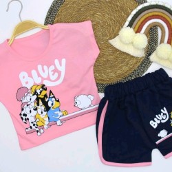 Детски летен комплект с розова блуза и къси панталонки с Блуи и Бинго Детски летен комплект с розова блуза и къси панталонки с Блуи и Бинго