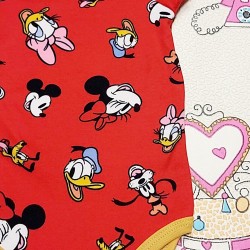 Бебешко боди в червено с къс ръкав с Мини Маус