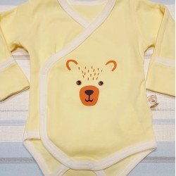 Бебешко боди с предно закопчаване с Мече Бебешко боди с предно закопчаване с Мече