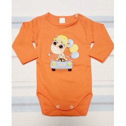 Оранжево боди с Жираф в кола