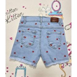 Детски дънкови къси панталони с червени сърца