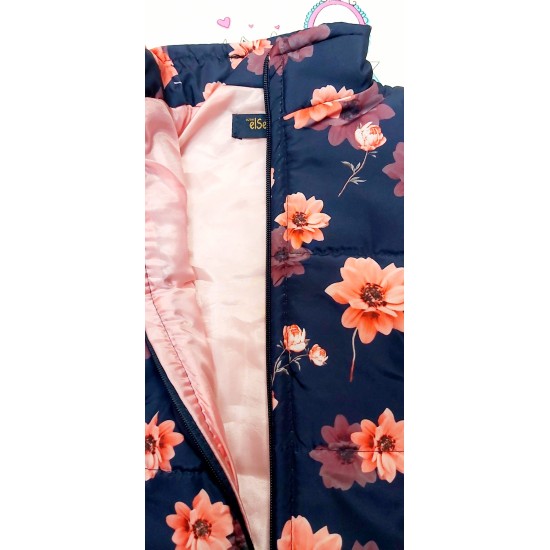 Шушляков елек на цветя в тъмносиньо