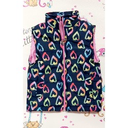 Шушляков елек с разноцветни сърца