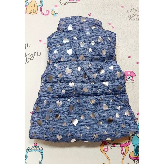 Синьо-лилав шушляков елек на сребърни сърца Синьо-лилав шушляков елек на сребърни сърца