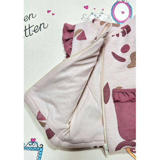 Бебешки мек пухкав елек в бежово и бордо с цип