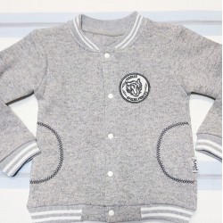 Суичър в светло сиво лека вата Суичър в светло сиво лека вата