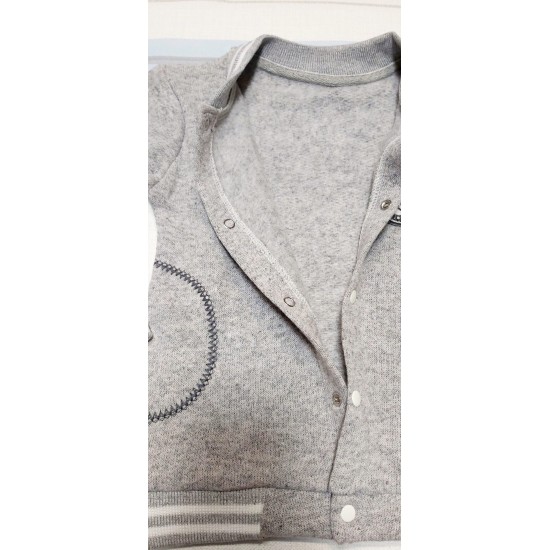 Суичър в светло сиво лека вата Суичър в светло сиво лека вата