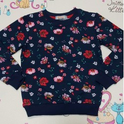 Блуза в тъмносиньо и цветя Блуза в тъмносиньо и цветя