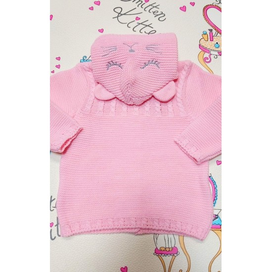 Розова жилетка с ушички Розова жилетка с ушички