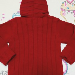 Детска плетена жилетка в червено Детска плетена жилетка в червено