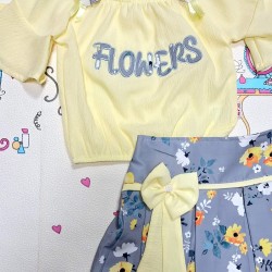 Детски летен комплект от блуза в жълто и сива пола на цветя
