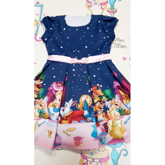 Рокля ,,Алиса в страната на чудесата Рокля ,,Алиса в страната на чудесата