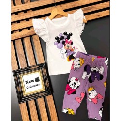 Детски летен комплект с блуза и къс клин с Мини Маус и Дейзи Детски летен комплект с блуза и къс клин с Мини Маус и Дейзи