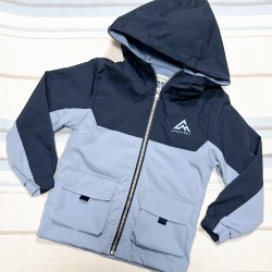 Детско непромокаемо яке в синьо с качулка Детско непромокаемо яке в синьо с качулка