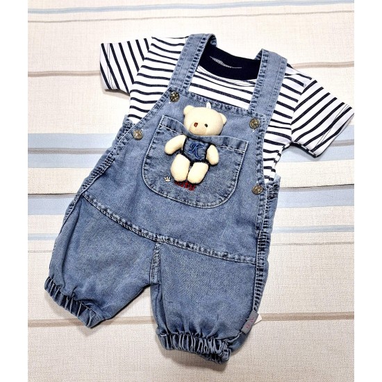 Бебешки дънков летен гащеризон с тениска в тъмносиньо и играчка мече Бебешки дънков летен гащеризон с тениска в тъмносиньо и играчка мече