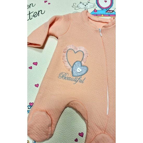 Бебешки гащеризон за новородено в цвят праскова  Сърчица
