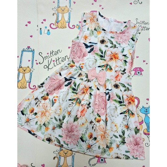 Детска рокля на цветя със светло розово болеро Детска рокля на цветя със светло розово болеро