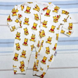 Бебешки памучен гащеризон в бяло Мечо Пух Бебешки памучен гащеризон в бяло Мечо Пух