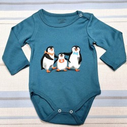 Бебешко боди в петролено зелено Пингвинчета Бебешко боди в петролено зелено Пингвинчета