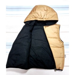 Детски шушляков елек в бежово с качулка Мечо Детски шушляков елек в бежово с качулка Мечо