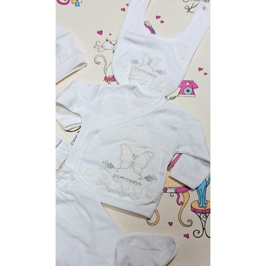 Луксозен бебешки комплект 5части в бяло ,,Пеперуда Луксозен бебешки комплект 5части в бяло ,,Пеперуда