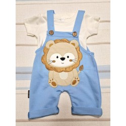 Бебешки летен гащеризон в светло синьо с бяла тениска Лъвчо Бебешки летен гащеризон в светло синьо с бяла тениска Лъвчо