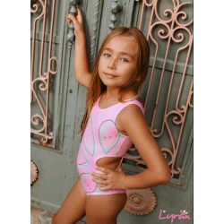 Детски светло розов бански с изрязано цвете 3-7г Детски светло розов бански с изрязано цвете 3-7г