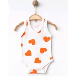 Бебешки боди потник в бяло с оранжеви сърца