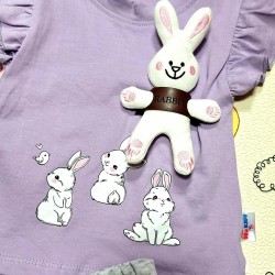 Детски летен комплект в лилаво с играчка зайче