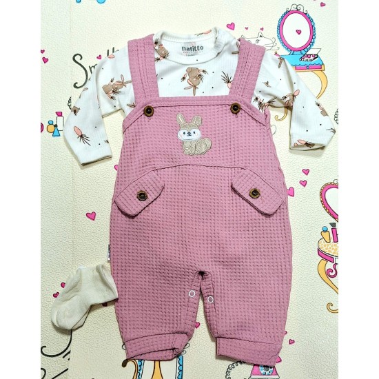 Бебешки комплект с боди,гащеризон и чорапки в розово и бяло