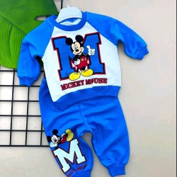 Детски спортен комплект Мики Маус в синьо и бяло Детски спортен комплект Мики Маус в синьо и бяло