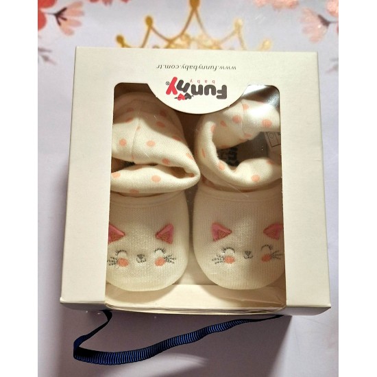 Бебешки памучни буйки чорап в бордо или бяло