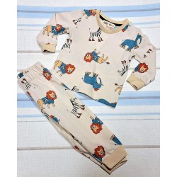 Детска памучна пижама в бежово с диви животни Детска памучна пижама в бежово с диви животни