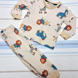 Детска памучна пижама в бежово с диви животни