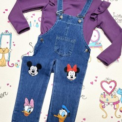 Детски дънков гащеризон с лилава блуза Мини и приятели Детски дънков гащеризон с лилава блуза Мини и приятели