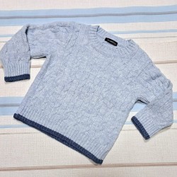 Детски пуловер от меко плетиво с вълна в нежно синьо Детски пуловер от меко плетиво с вълна в нежно синьо